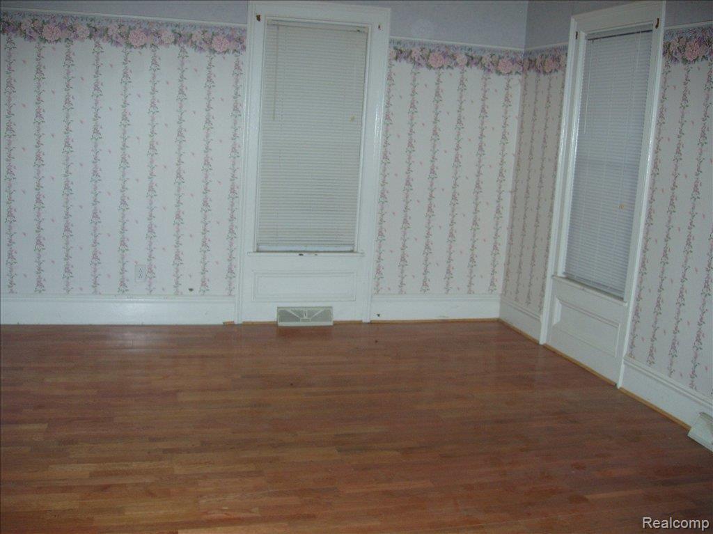 307 Holmes Road Allenton, MI 48002 - Photo 4 of 10 bedroom