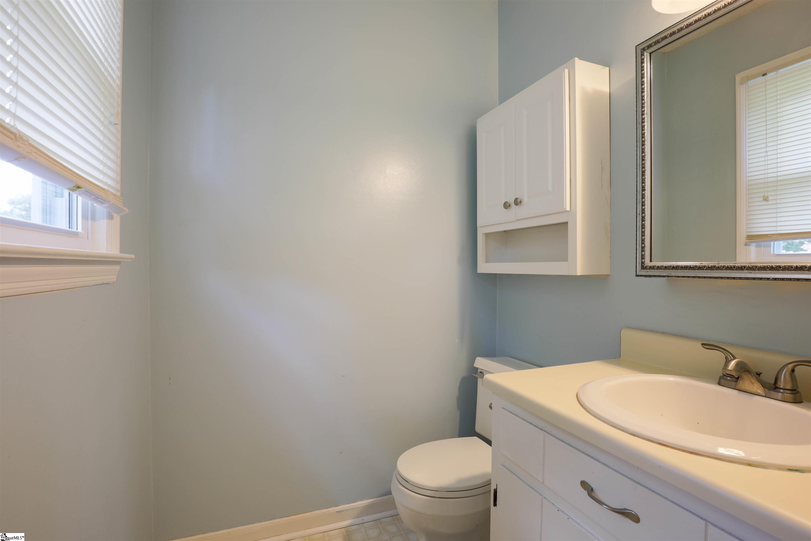 312 Gardenview Drive Inman, SC 29349 - Photo 12 of 15 Gallery Image 12