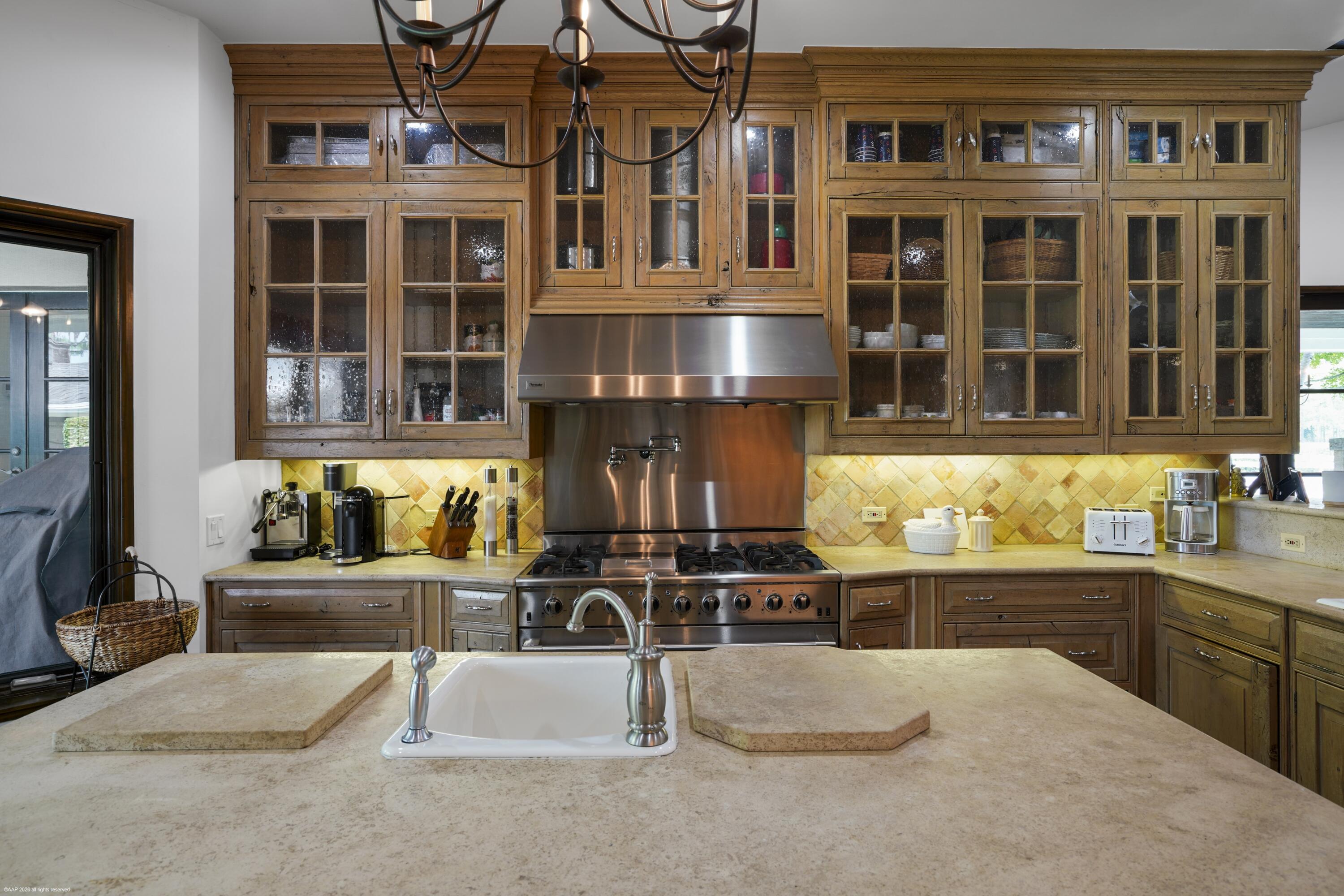 2740 Buck Ridge Trail Loxahatchee, FL 33470 - Photo 19 of 70 Kitchen