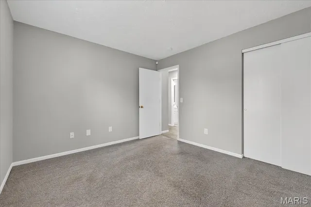 $2,000 | 21 White Chapel Court, O'Fallon, MO 63368