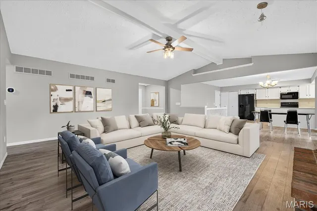 $2,000 | 21 White Chapel Court, O'Fallon, MO 63368