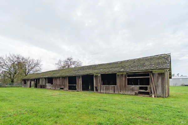 $1,365,000 | 2170 Wood Road, Fulton, CA 95439