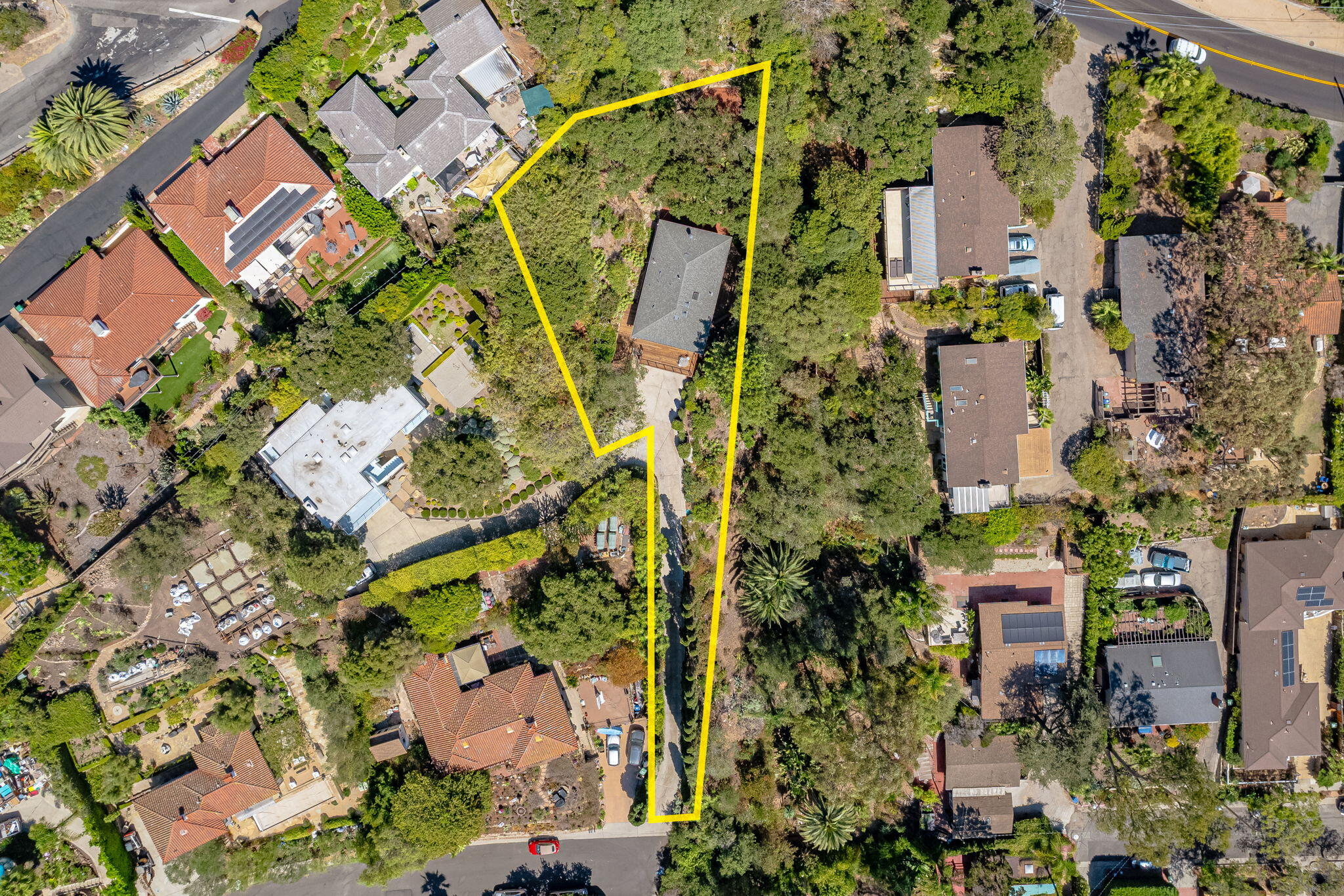700 Chiquita Road Santa Barbara, CA 93103 - Photo 36 of 36 Aerial