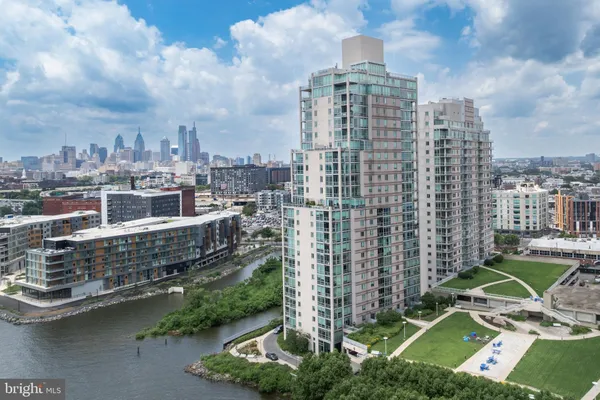 $5,995,000 | 901 North Penn Street, Unit P24012, Philadelphia, PA 19123