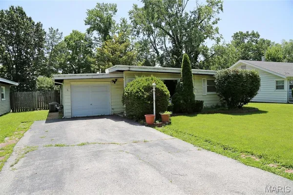 $115,000 | 3908 Engler Avenue, St. Louis, MO 63114