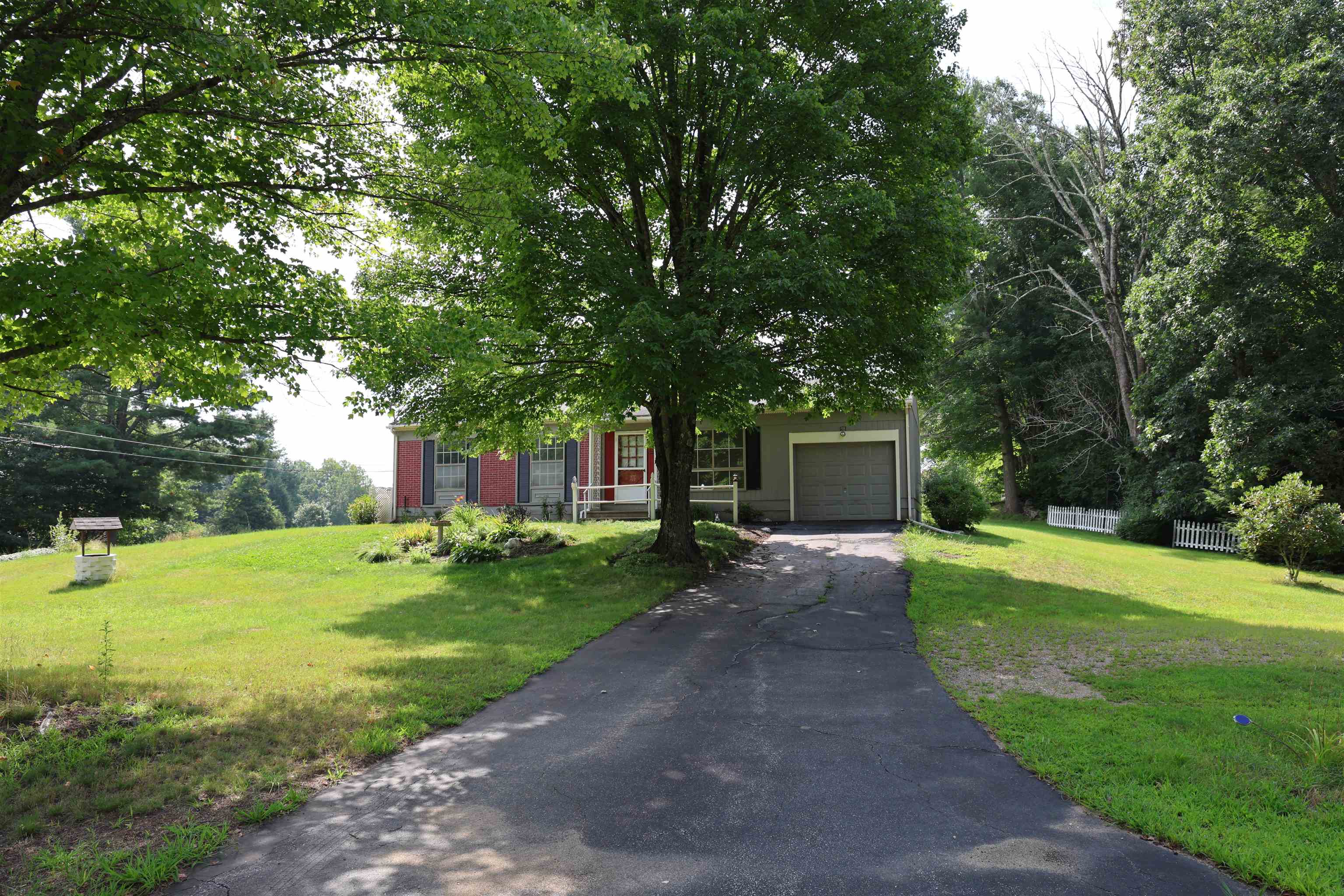 98 Chester Road Raymond, NH 03077 - Photo 28 of 34 Gallery Image 28