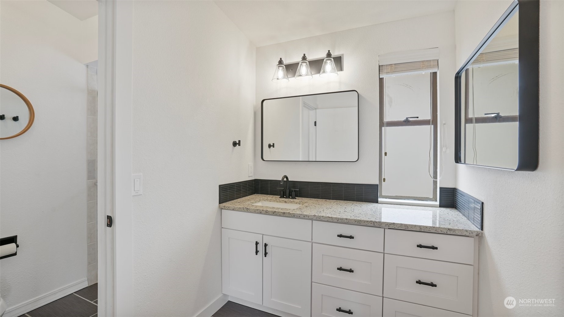 16221 Southeast 178th Street Renton, WA 98058 - Photo 17 of 33 Gallery Image 17