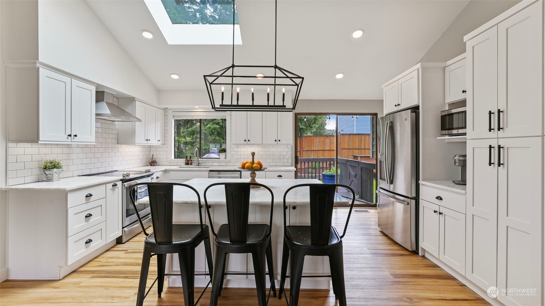 16221 Southeast 178th Street Renton, WA 98058 - Photo 9 of 33 Gallery Image 9