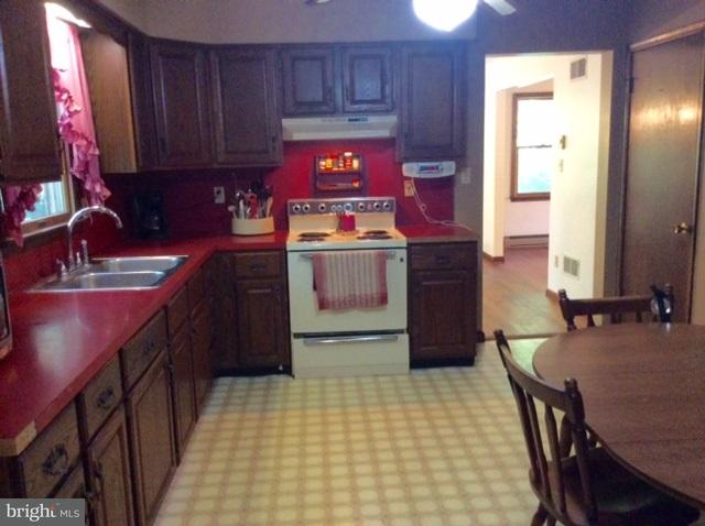 360 Hill Road Hanover, PA 17331 - Photo 10 of 28