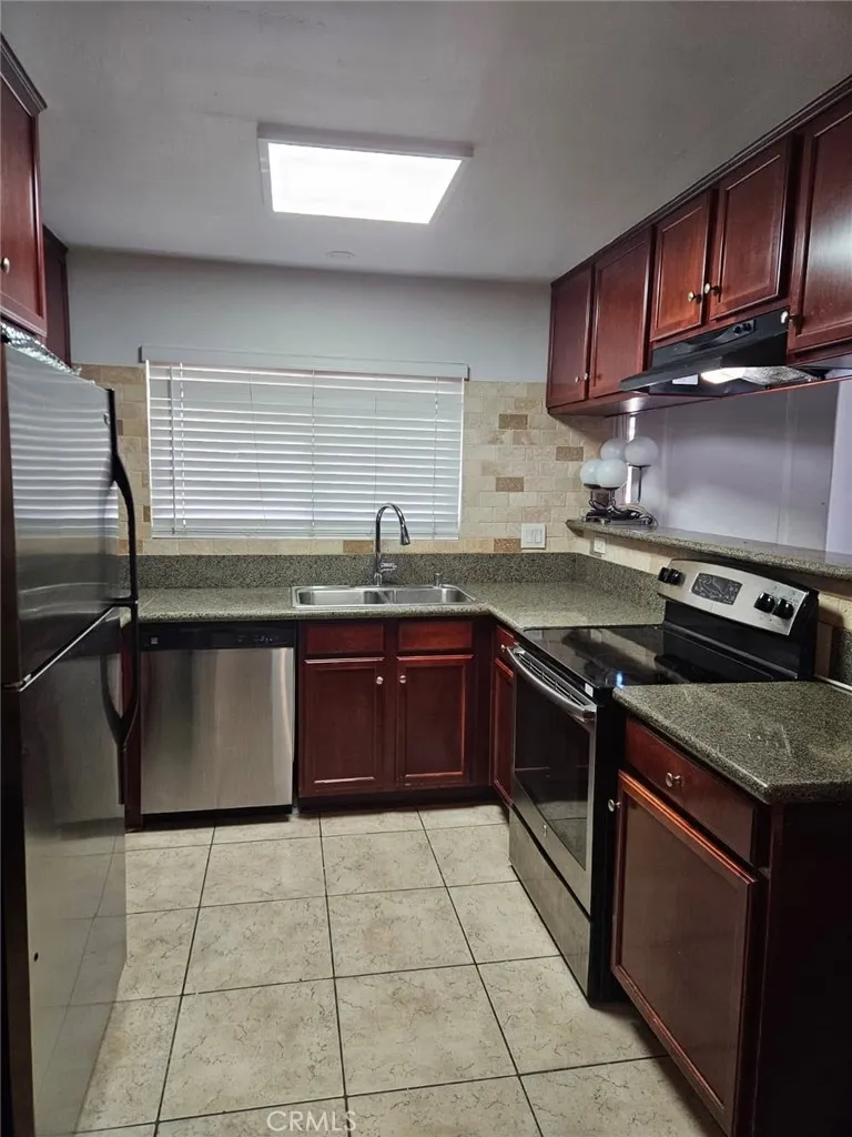 12805 Mapleview Street Lakeside, CA 92040 - Photo 6 of 11