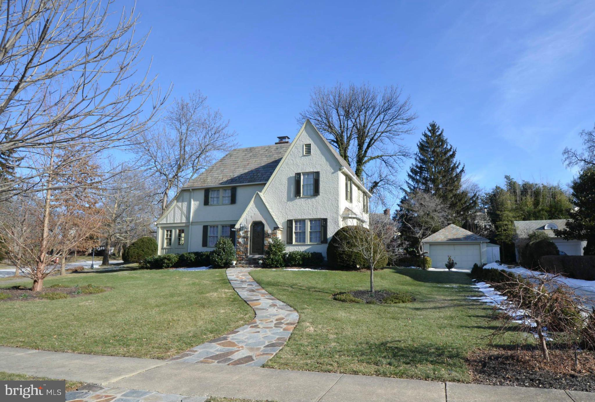 307 East Highfield Road Baltimore, MD 21218 - Photo 1 of 30 a front view of a house with a yard