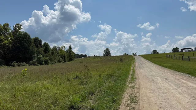 $49,900 | 5746 North La Salle Ests Drive, Bloomfield, IN 47424