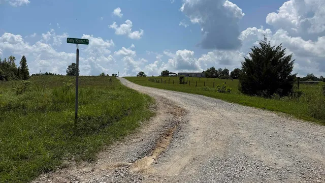 $49,900 | 5746 North La Salle Ests Drive, Bloomfield, IN 47424