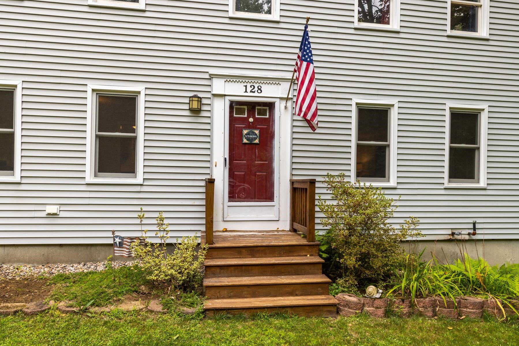 128 Beaver Road Strafford, NH 03884 - Photo 4 of 34