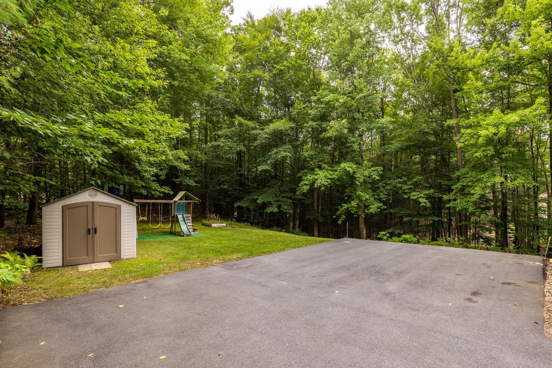 128 Beaver Road Strafford, NH 03884 - Photo 6 of 34
