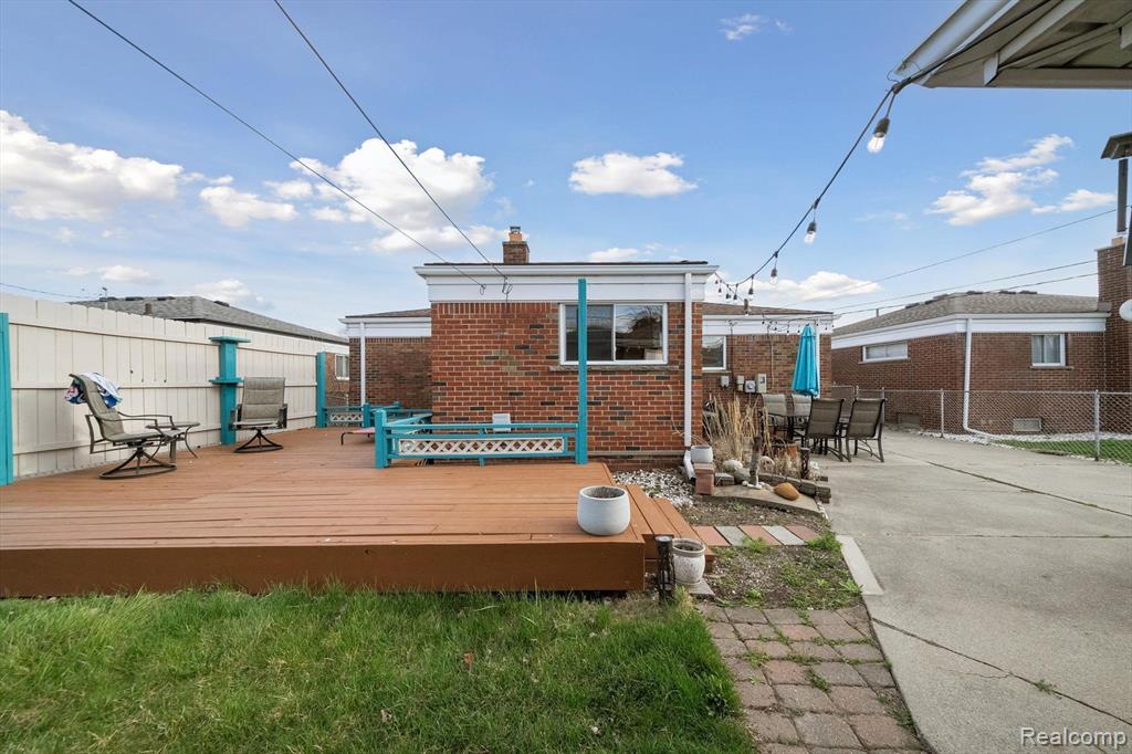 18011 Airport Road Fraser, MI 48026 - Photo 48 of 49 Gallery Image 48