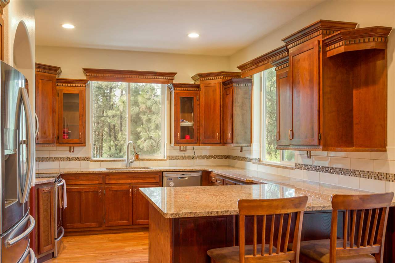 4623 West Thorpe Road Spokane, WA 99224 - Photo 3 of 20