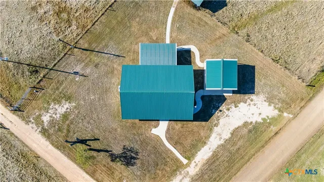 $349,900 | 302 County Road 422, Bartlett, TX 76511