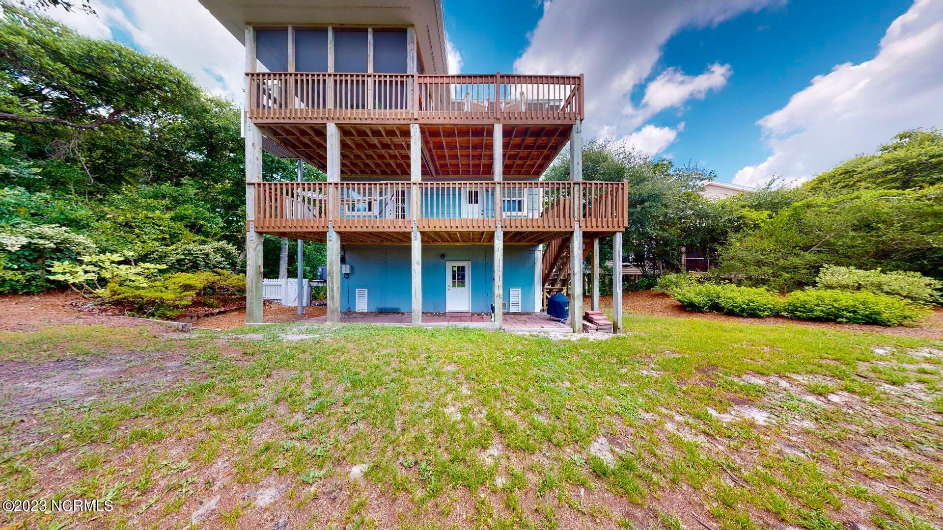 64 E Ridge Surf City, NC 28445 - Photo 5 of 61 64-N-R Ext (9)