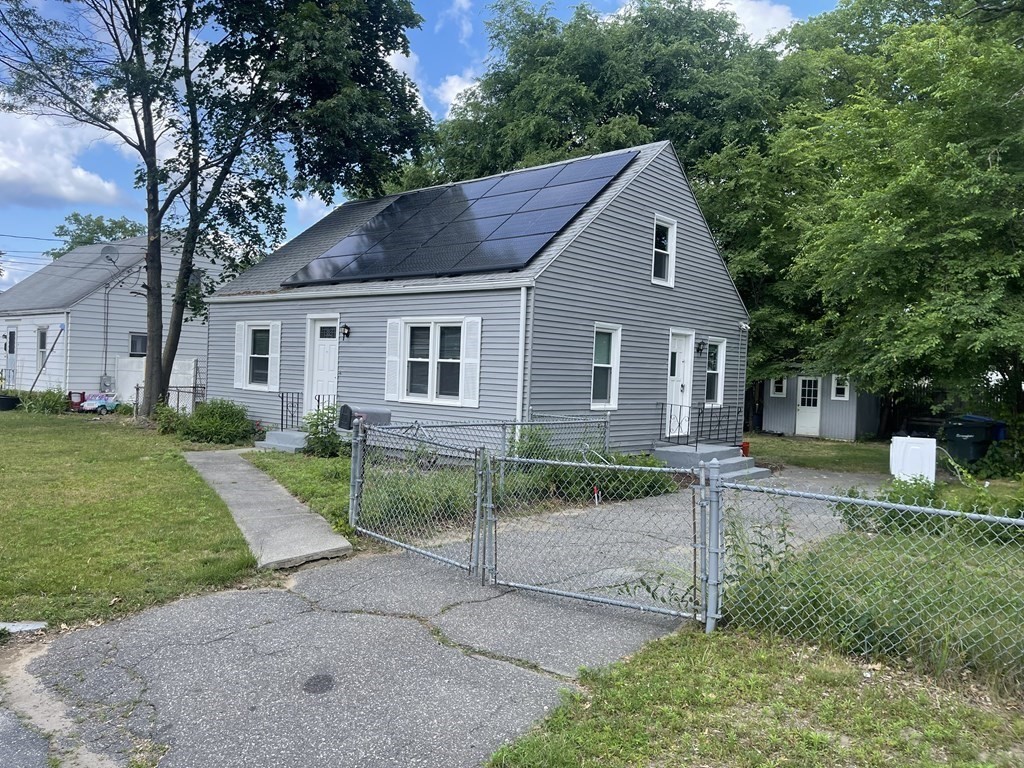 5 County Street Springfield, MA 01109 - Photo 3 of 20 Gallery Image 3