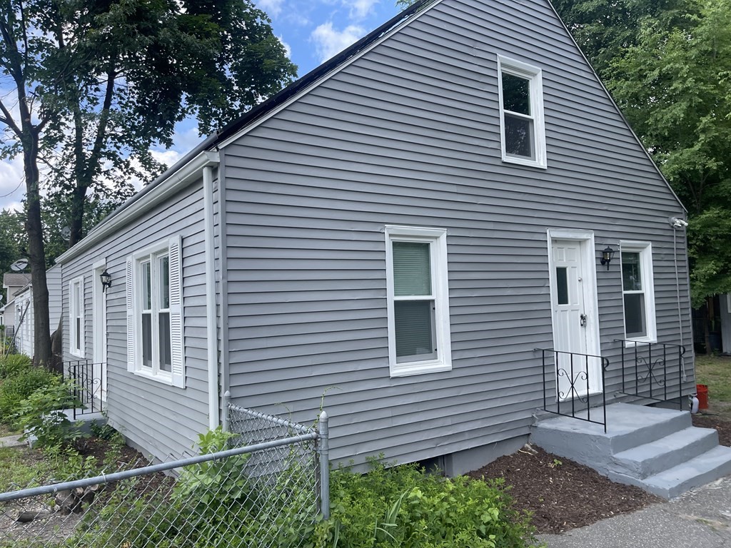 5 County Street Springfield, MA 01109 - Photo 4 of 20 Gallery Image 4