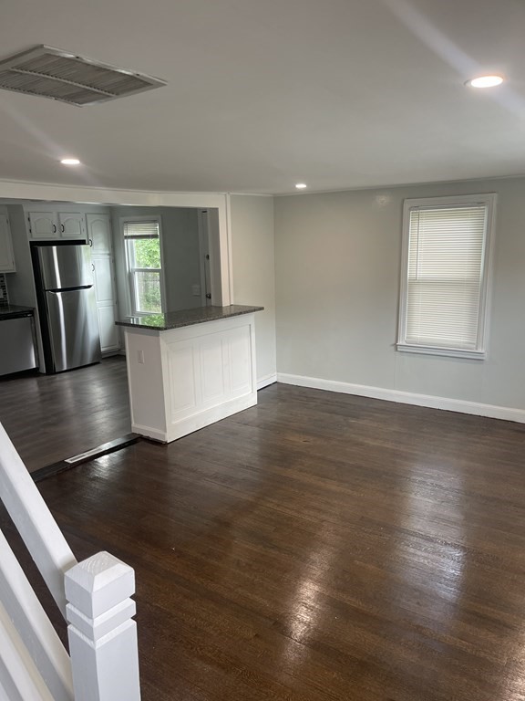 5 County Street Springfield, MA 01109 - Photo 7 of 20 Gallery Image 7