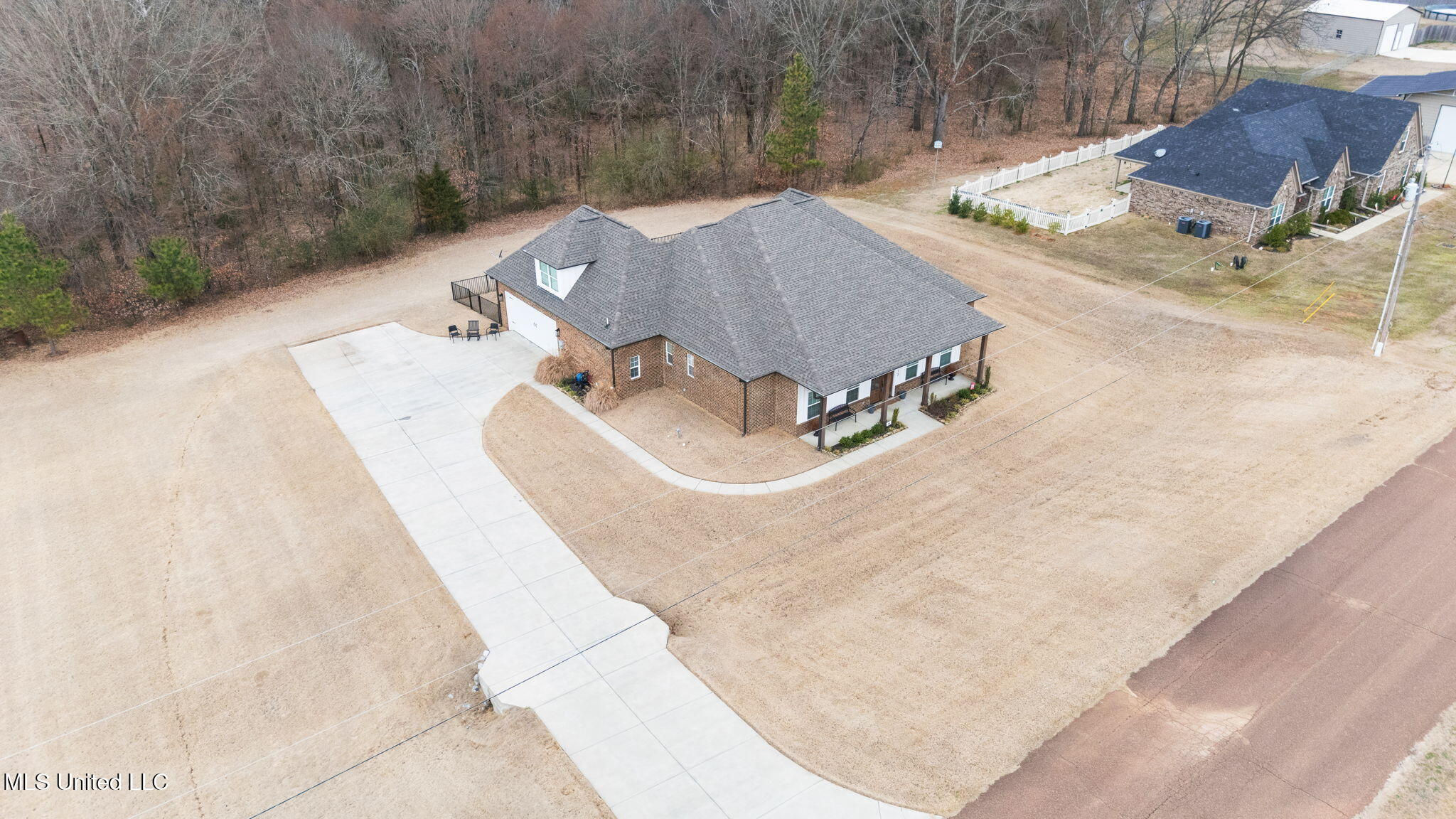 112 Oak Manor Drive Coldwater, MS 38618 - Photo 34 of 36 35-web-or-mls-112 Oak Manor Dr-34