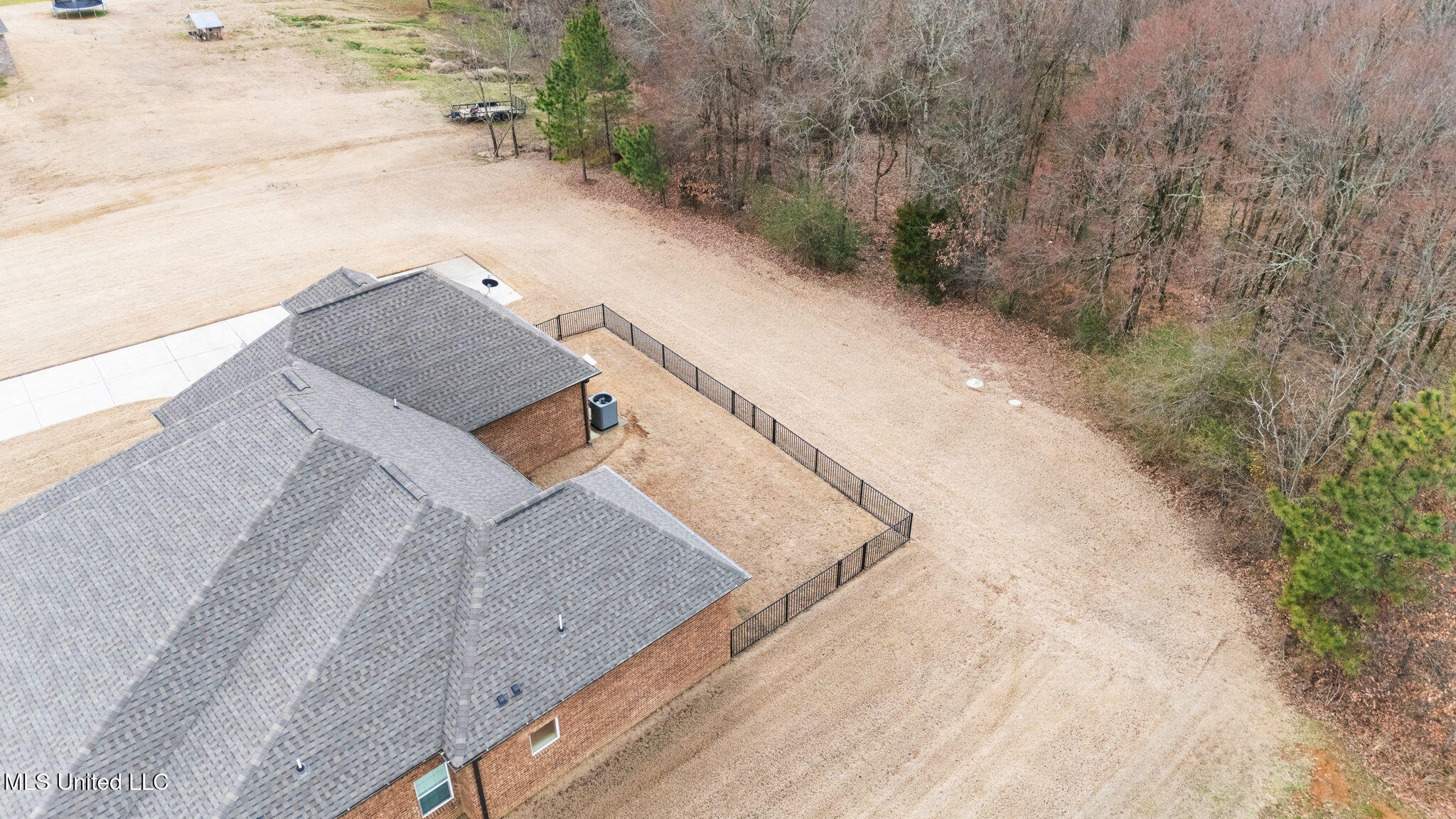 112 Oak Manor Drive Coldwater, MS 38618 - Photo 35 of 36 36-web-or-mls-112 Oak Manor Dr-35