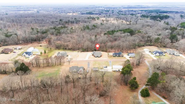 $399,500 | 112 Oak Manor Drive, Coldwater, MS 38618