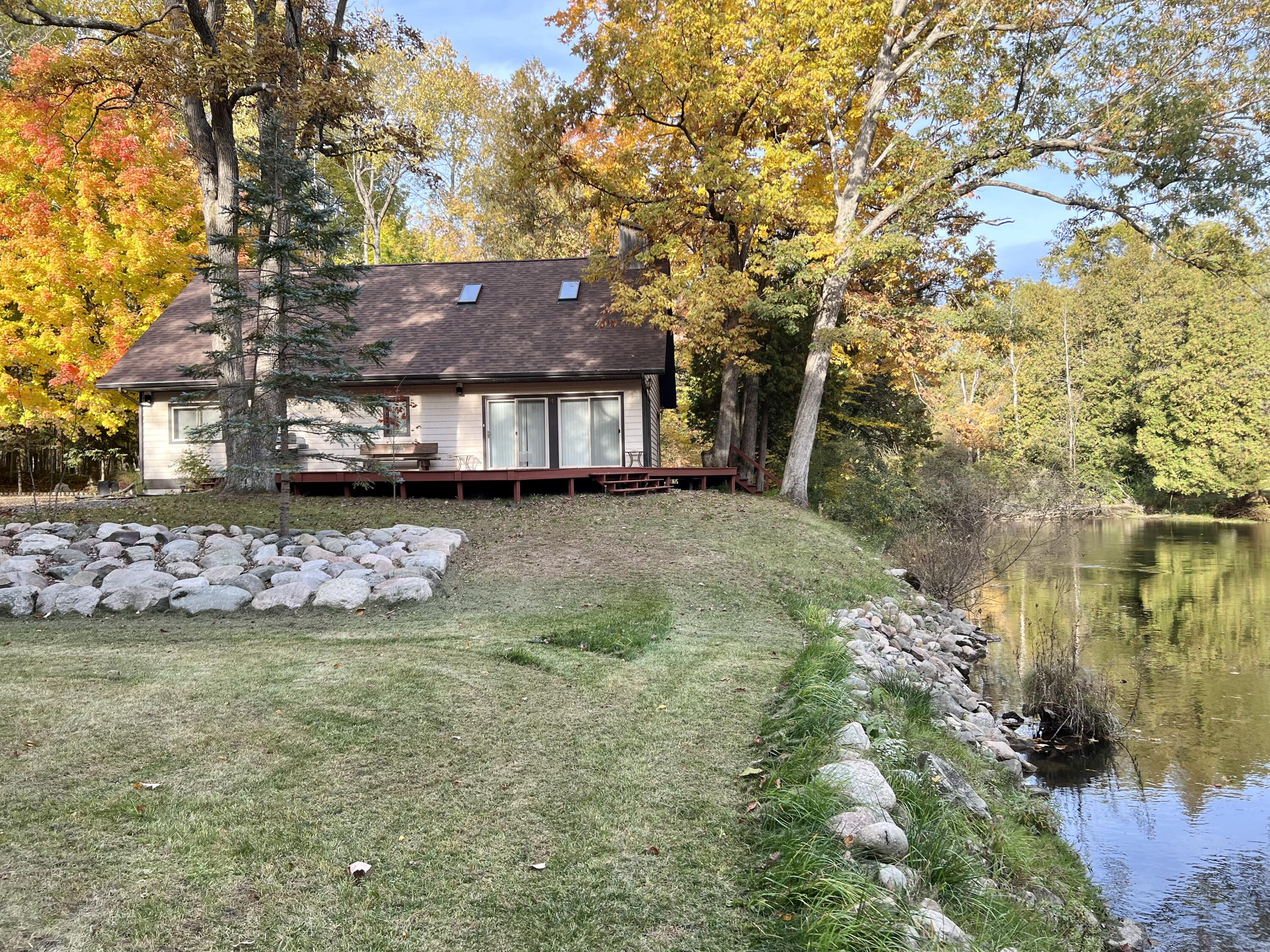 5597 South Rapids Road Branch, MI 49402 - Photo 26 of 60 F1B127AB-532A-4C77-926F-EF107C8932AC_1_2