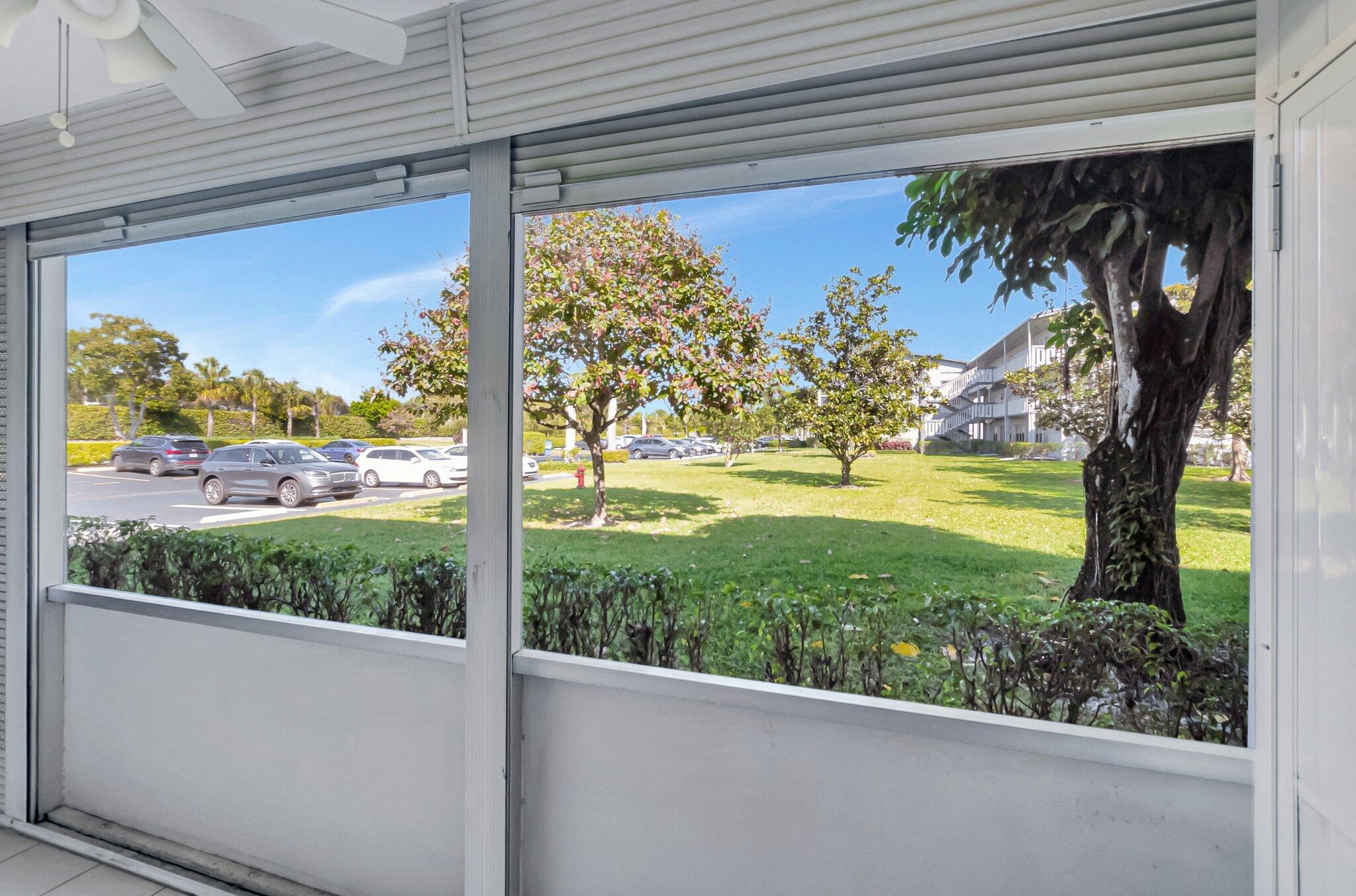 253 Suffolk F Boca Raton, FL 33434 - Photo 18 of 62 20-web-or-mls-DSC_2011