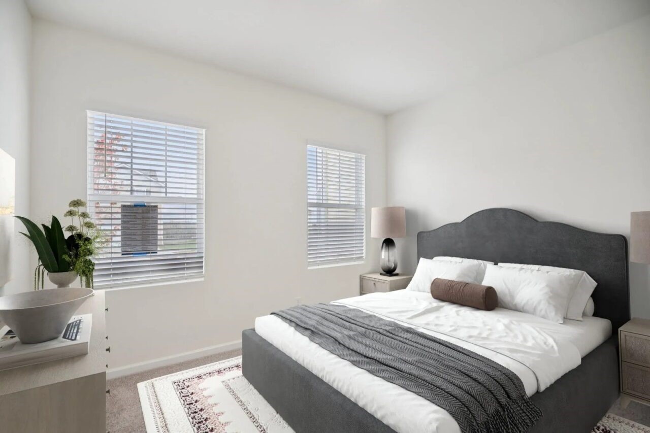 3123 Diamond Vw Lane Angleton, TX 77515 - Photo 10 of 13 a bedroom with a bed and window