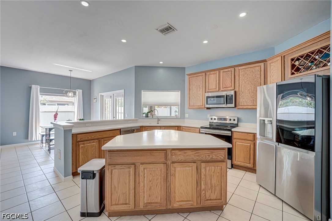 2743 Nature Pointe Loop Fort Myers, FL 33905 - Photo 9 of 32