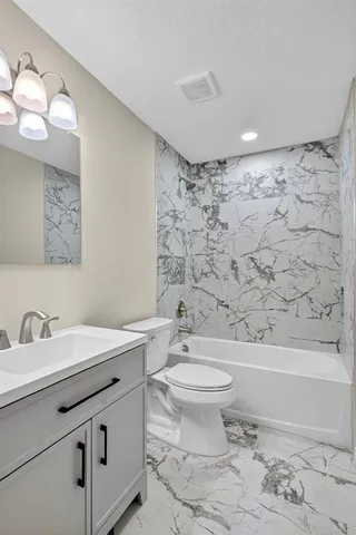 $2,850 | 1503 8th Avenue East, Bradenton, FL 34208