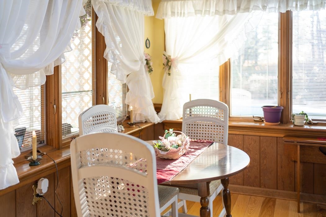 198 Baynes Road Waynesboro, VA 22980 - Photo 29 of 74 a view of a dining room with furniture window and outside view