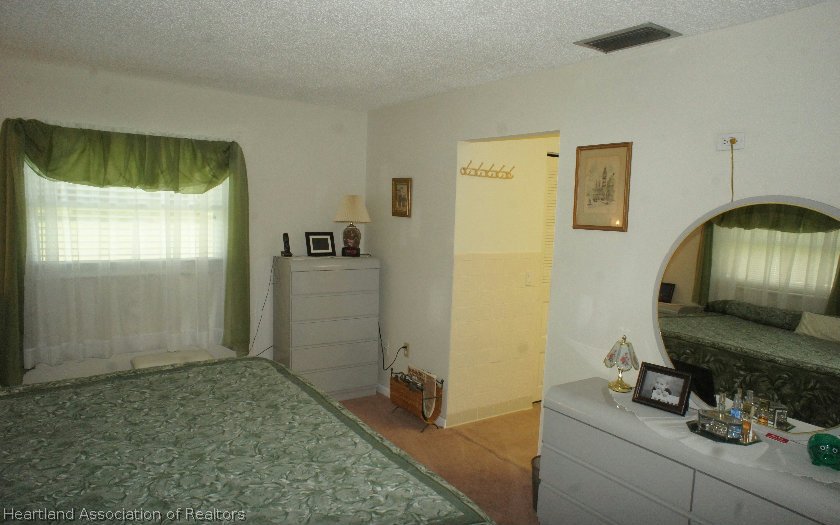 7025 Rolling Road Sebring, FL 33876 - Photo 11 of 21 Gallery Image 11