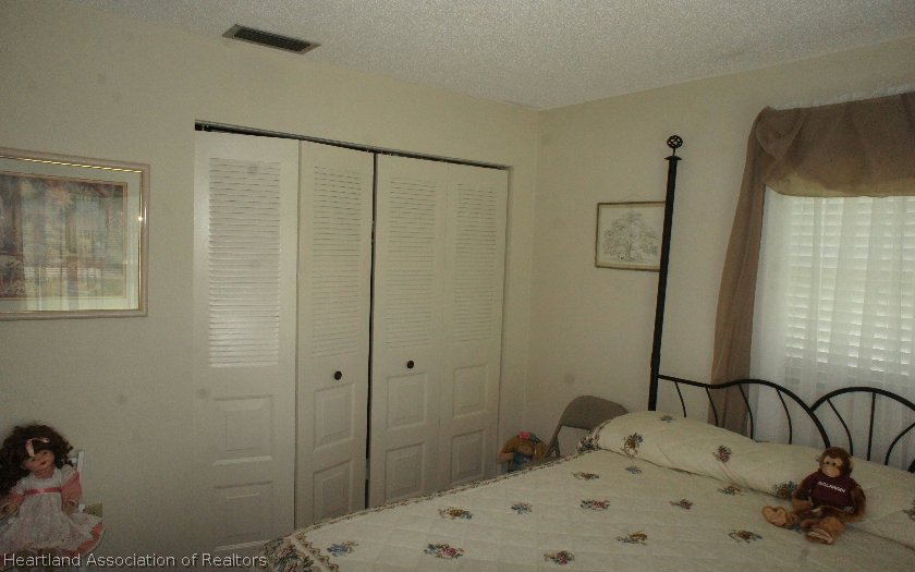 7025 Rolling Road Sebring, FL 33876 - Photo 9 of 21 Gallery Image 9