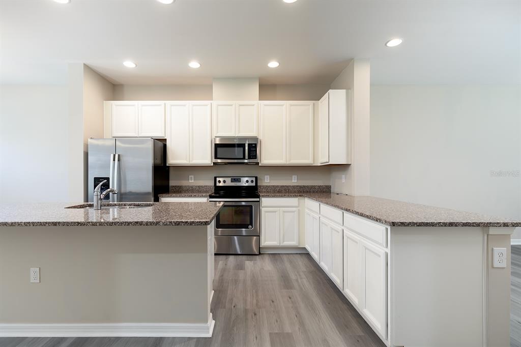 11686 Water Run Alley Windermere, FL 34786 - Photo 5 of 21
