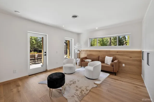 $1,598,000 | 1926 Celio Lane, South Lake Tahoe, CA 96150