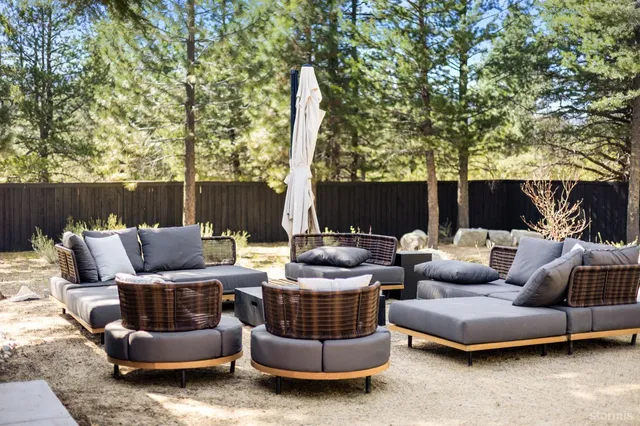 $1,598,000 | 1926 Celio Lane, South Lake Tahoe, CA 96150