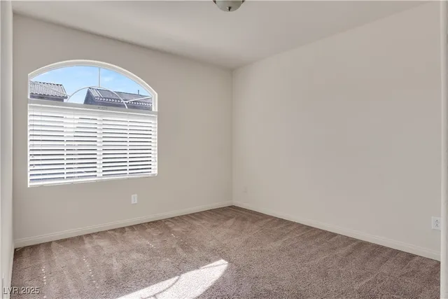 $2,950 | 10073 Icicle Ridge, Las Vegas, NV 89141