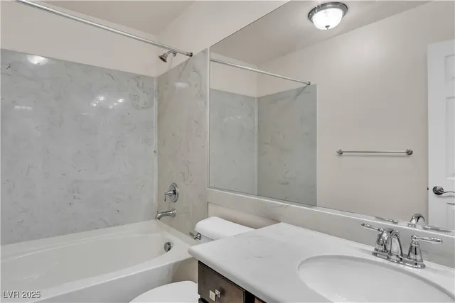 $2,950 | 10073 Icicle Ridge, Las Vegas, NV 89141