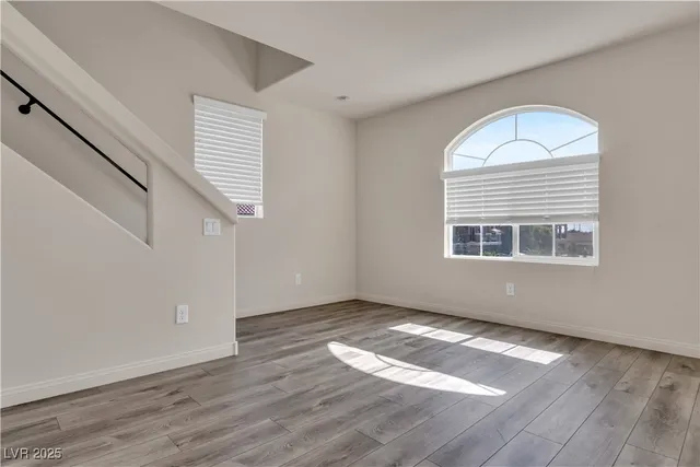 $2,950 | 10073 Icicle Ridge, Las Vegas, NV 89141