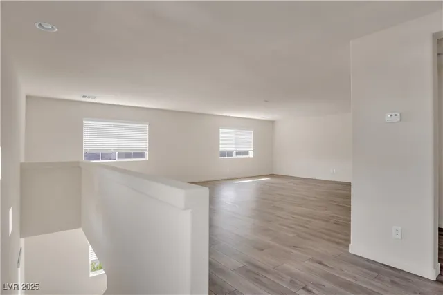 $2,950 | 10073 Icicle Ridge, Las Vegas, NV 89141