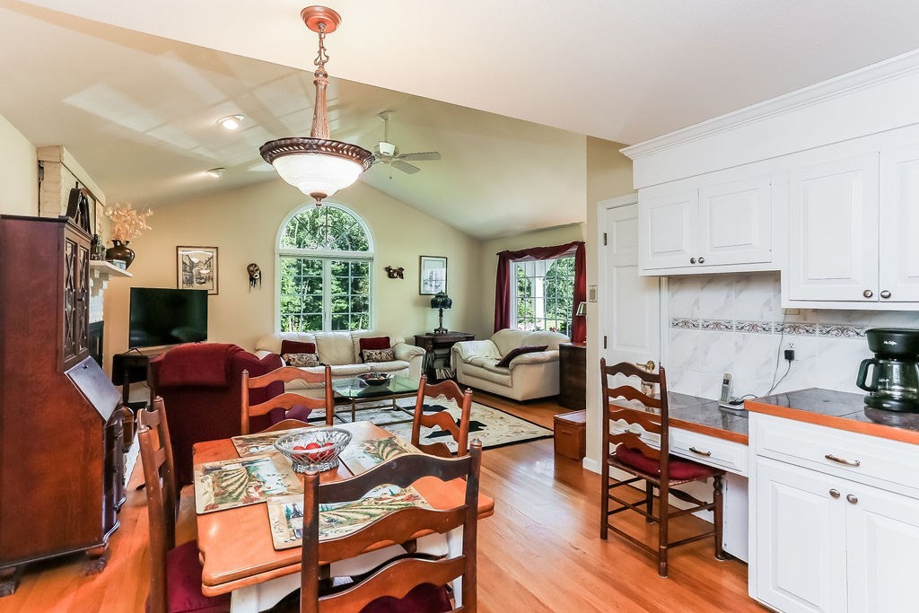 44 East Village Road East Longmeadow, MA 01028 - Photo 6 of 30 Gallery Image 6