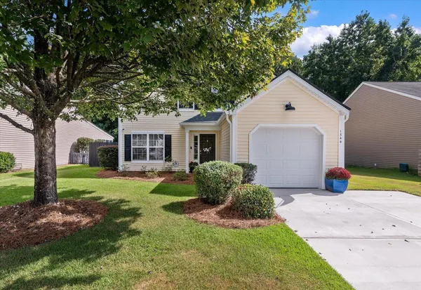 $3,700 | 1344 Palm Cove Drive, Charleston, SC 29492