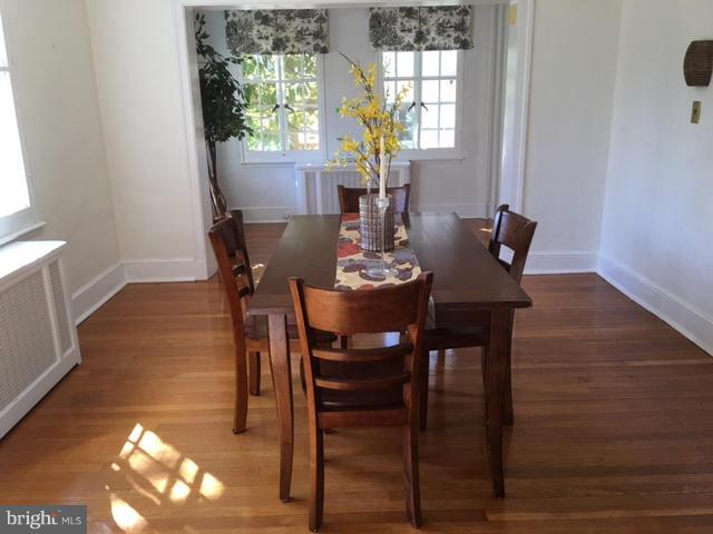 4419 Underwood Road Baltimore, MD 21218 - Photo 8 of 30 a dining room with furniture and window