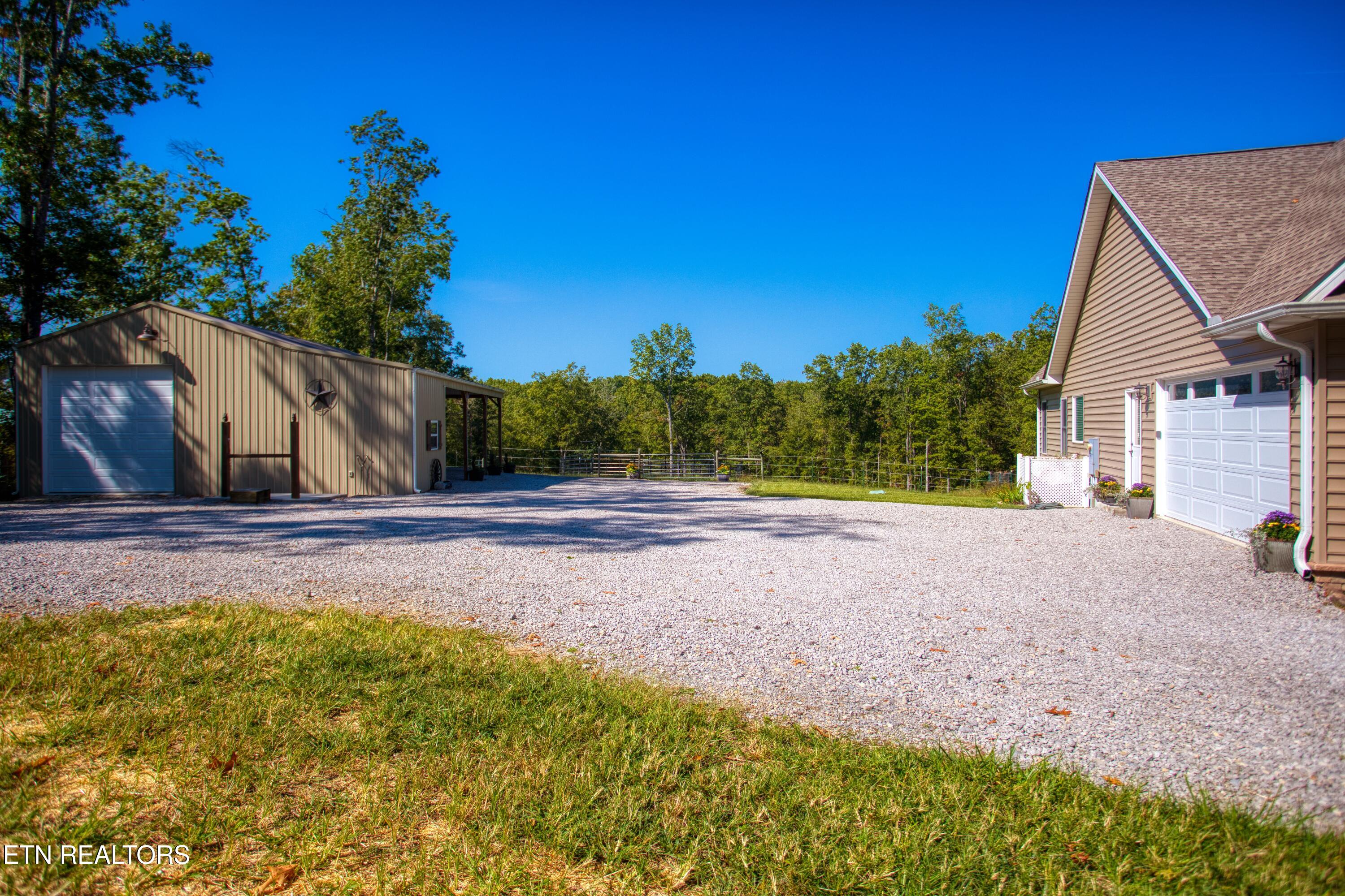 540 Buck Ridge Road Jamestown, TN 38556 - Photo 40 of 49 EK3A2927