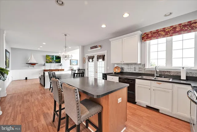 $555,000 | 748 Connolly Drive, Red Lion, PA 17356