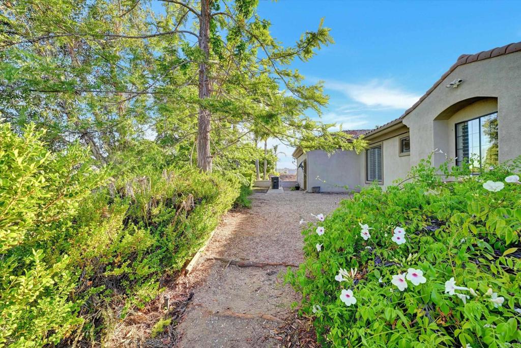 3522 Lancewood Way Fallbrook, CA 92028 - Photo 59 of 75